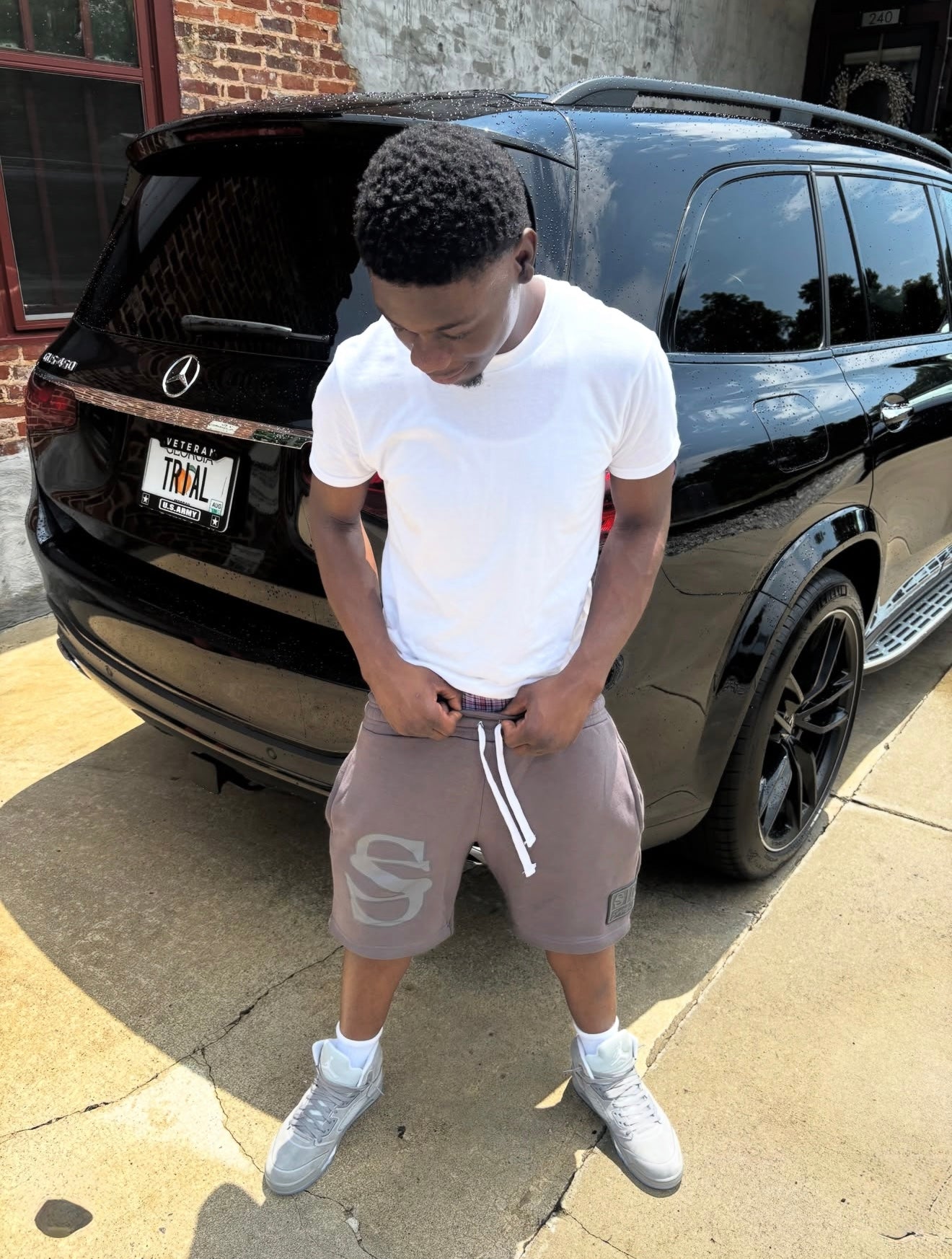 Grey Logo sweatshorts